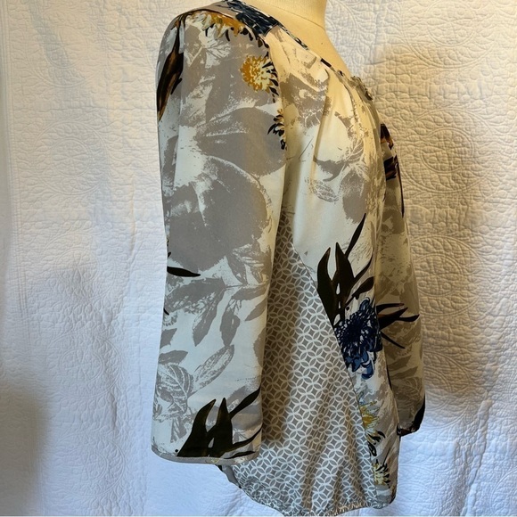 Mexx Womens White & Grey Floral Abstract 3/4 Sleeve Blouse, Size 12 - Picture 6 of 8